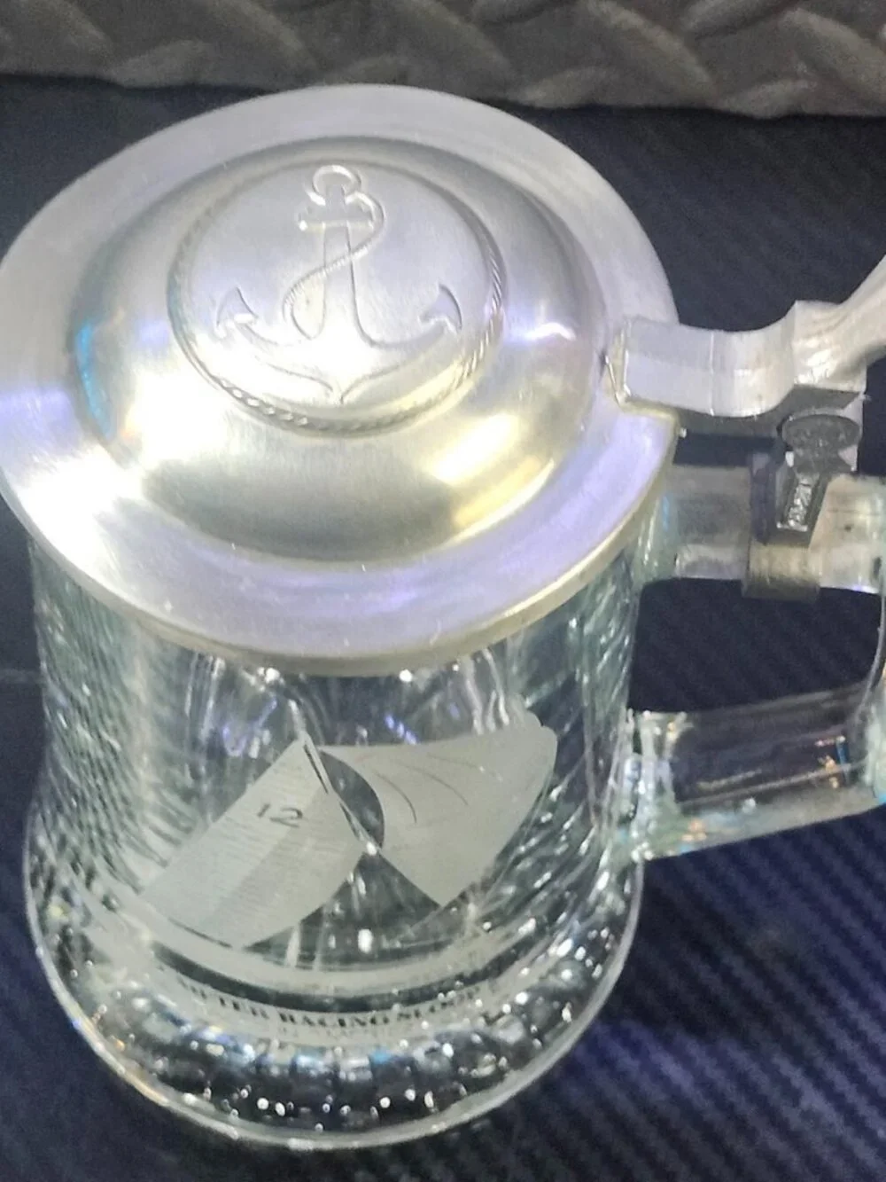 Old Spice America's Cup Etched Glass Beer Stein/Mug 12 Meter Racing Sloop